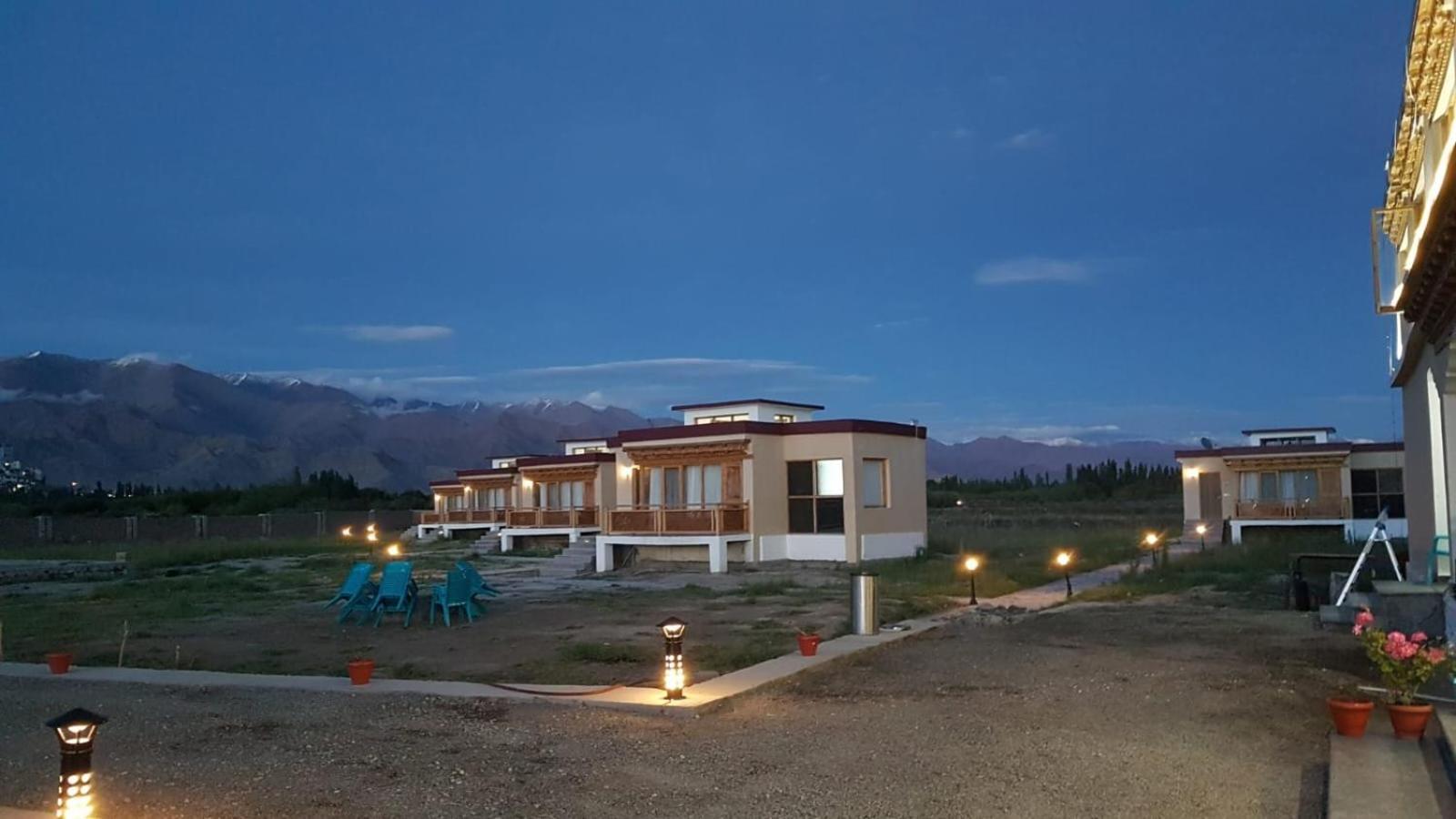 The Fortune Resorts Leh Exterior photo